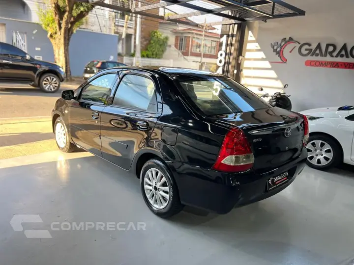 ETIOS XLS Sedan 1.5 Flex 16V 4p Mec.