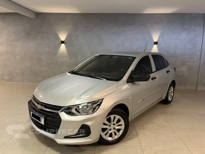 ONIX 1.0 Turbo LT