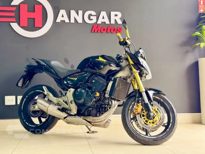 CB 600F HORNET