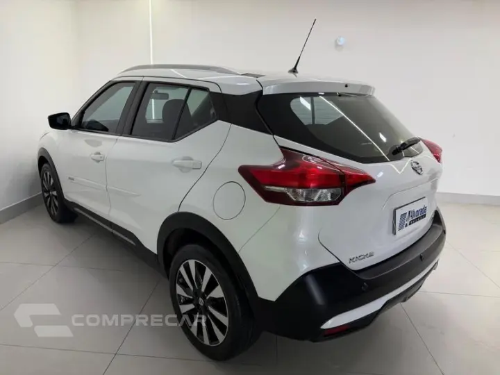 KICKS SV CVT