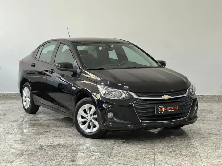 ONIX 1.0 Turbo Plus LT