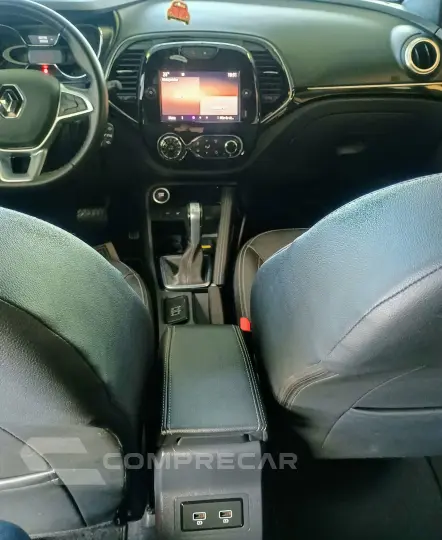 CAPTUR 1.3 TCE Intense