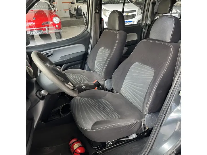 DOBLO 1.8 MPI ESSENCE 7L 16V FLEX 4P MANUAL