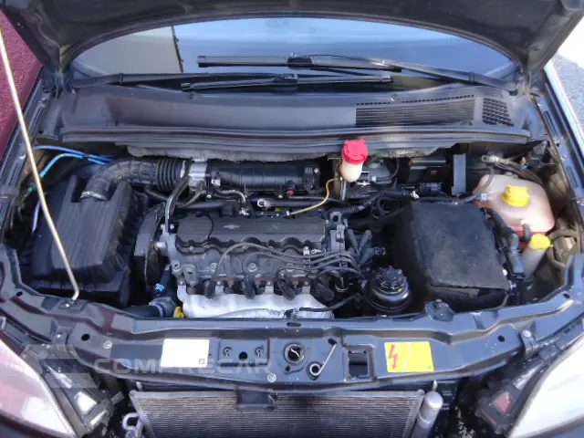 ZAFIRA 2.0 MPFI Elegance 8V