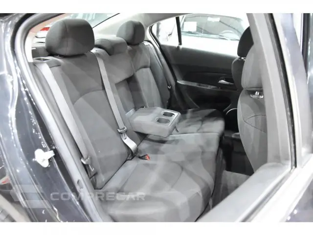 CRUZE SEDAN - 1.8 LT 16V 4P MANUAL