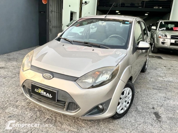 FIESTA 1.6 MPI Class Sedan 8V
