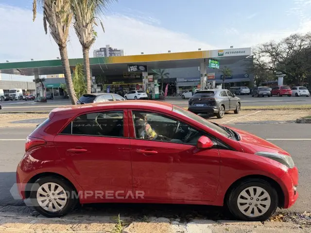 HB20 - 1.0 COMFORT PLUS 12V 4P MANUAL