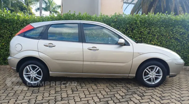 FOCUS 1.6 8V