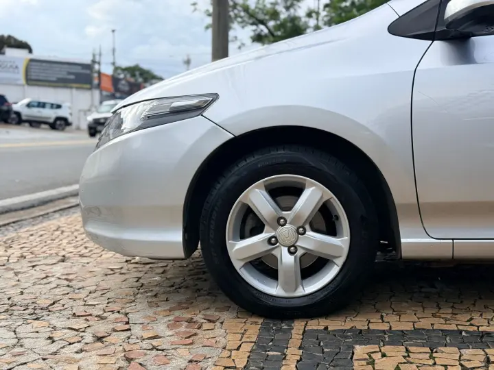 CITY 1.5 LX Sedan 16V