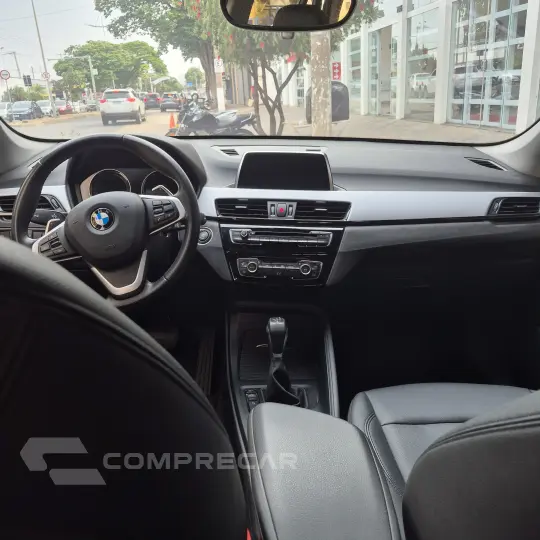 X1 2.0 16V Turbo 25I
