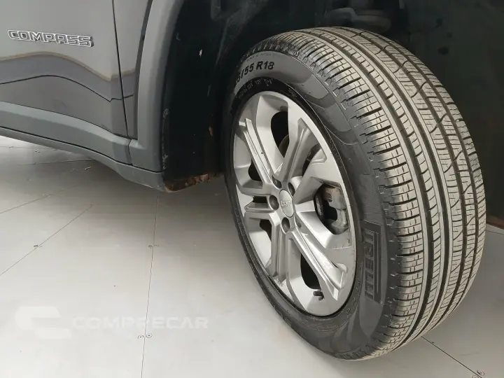 COMPASS 2.0 TD350 TURBO DIESEL LONGITUDE AT9