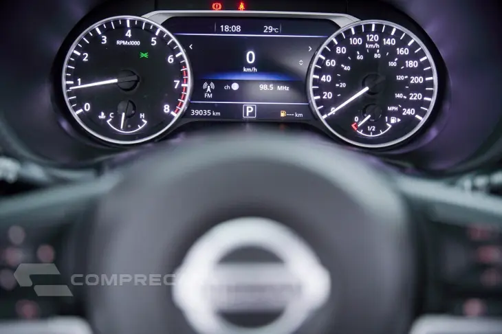 Sentra Exclusive 2.0 16V Aut.