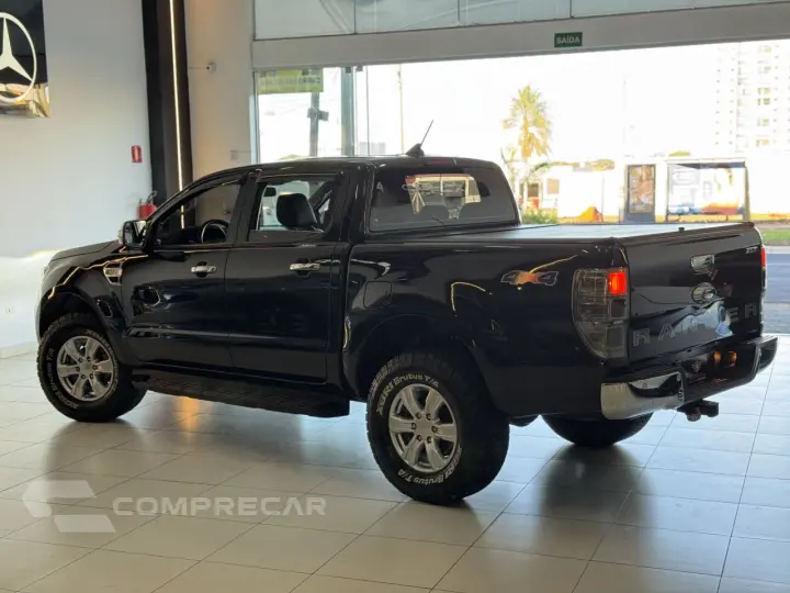 Ranger 3.2 20V XLT 4X4 CABINE DUPLA TURBO DIESEL AUTOMÁTICO