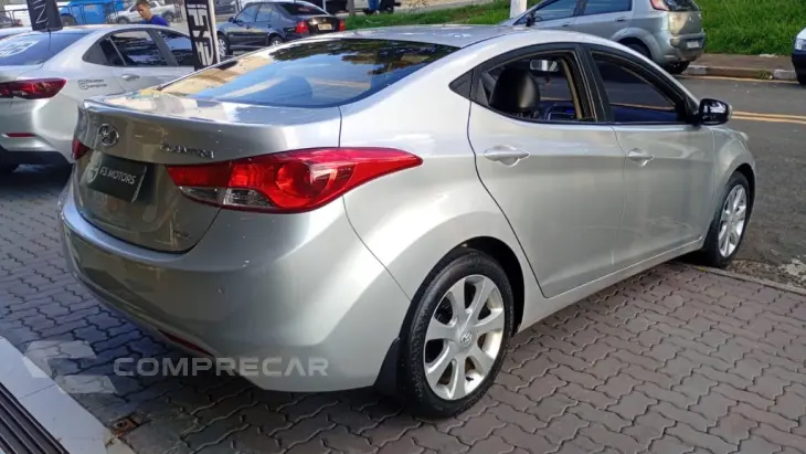 Elantra GLS 1.8 16V Mec.