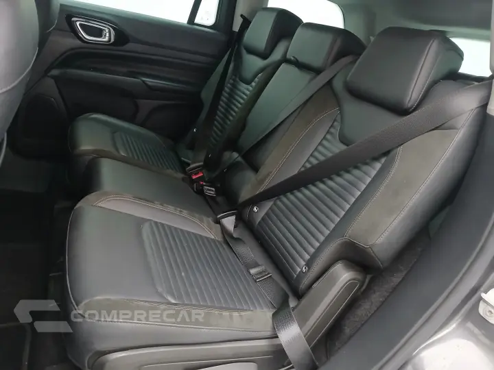 COMMANDER 1.3 T270 TURBO FLEX LIMITED AT6
