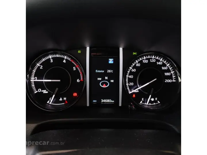 HILUX SW4 2.8 D-4D TURBO DIESEL DIAMOND 7L 4X4 AUTOMÁTICO