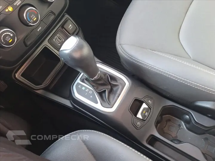 RENEGADE 1.3 T270 TURBO FLEX AT6