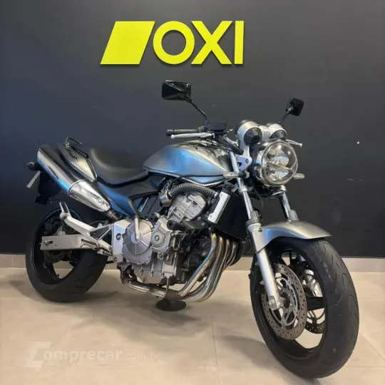 CB 600F HORNET
