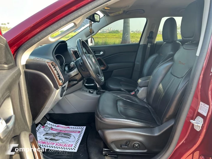 TORO 2.0 16V Turbo Volcano 4WD