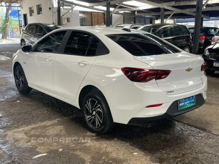 ONIX SEDAN PLUS LT 1.0 12V MANUAL