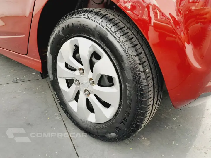 ONIX HATCH LT 1.0 8V FlexPower 5p Mec.