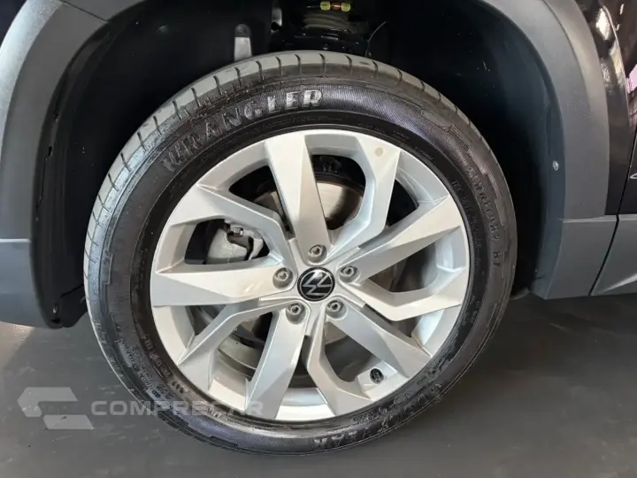 Taos 1.4 250 Tsi Total Flex Confortline Automático