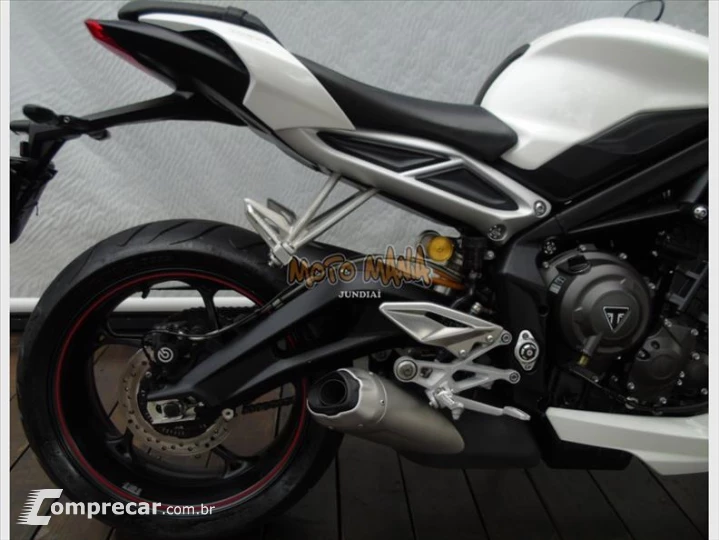 STREET TRIPLE 765 RS