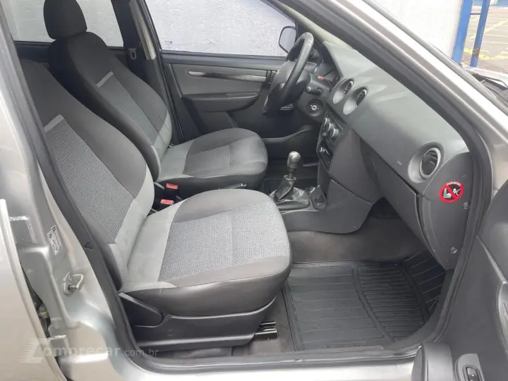 CELTA 1.0 MPFI LT 8V