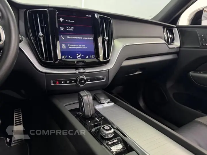 XC60 T8 R-DESIGN