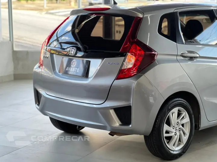 FIT 1.5 LX 16V FLEX 4P AUTOMÁTICO