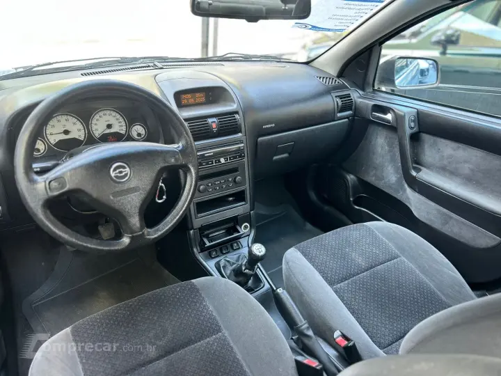 ASTRA 2.0 MPFI ELEGANCE SEDAN 8V FLEX 4P MANUAL