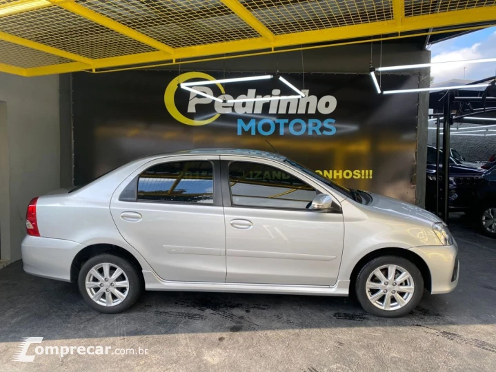 Etios Sedan 1.5 16V 4P FLEX XLS AUTOMÁTICO