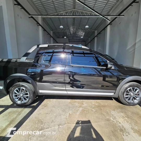 SAVEIRO 1.6 Cross CD 16V
