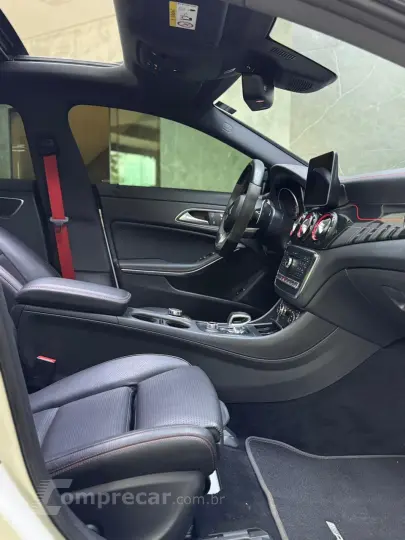 CLA 45 AMG 2.0 CGI S 4matic Speedshift