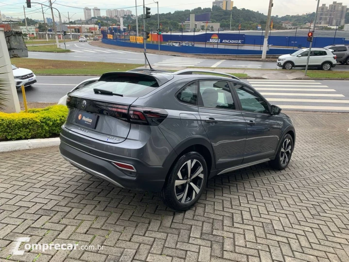 Nivus Highline 1.0 200 TSI Flex Aut.