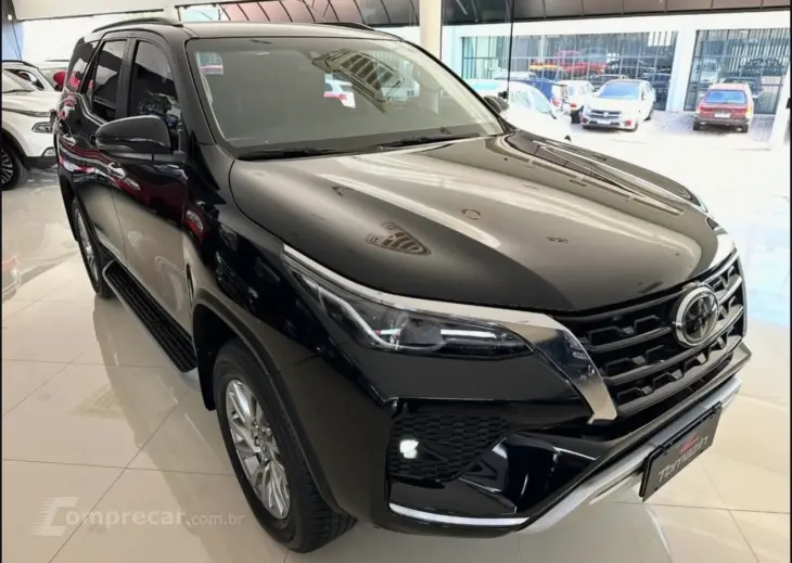 HILUX SW4 2.8 SRX 4X4 7 Lugares 16V Turbo Intercooler