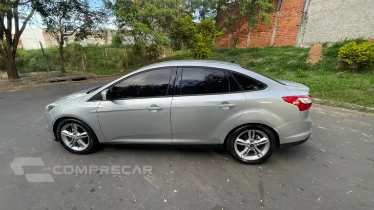 FOCUS 2.0 SE Sedan 16V