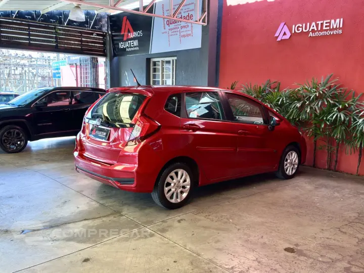 FIT 1.5 LX 16V FLEX 4P AUTOMÁTICO