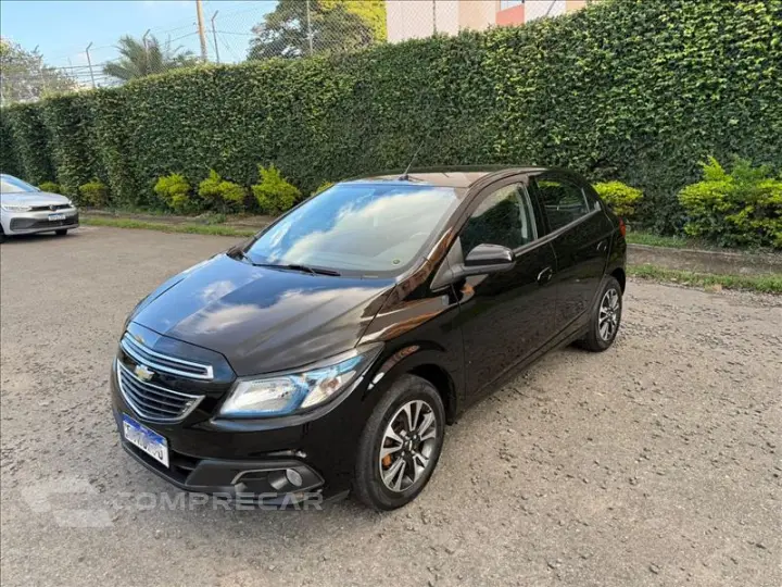ONIX 1.4 MPFI LTZ 8V