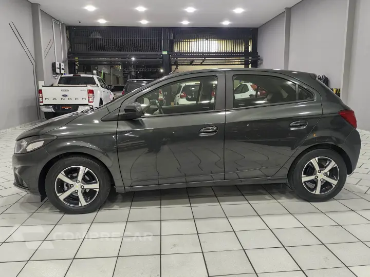 ONIX 1.4 MPFI LTZ 8V