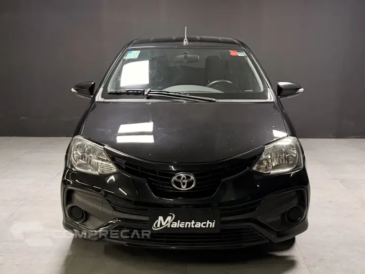 ETIOS 1.5 X PLUS 16V FLEX 4P AUTOMÁTICO