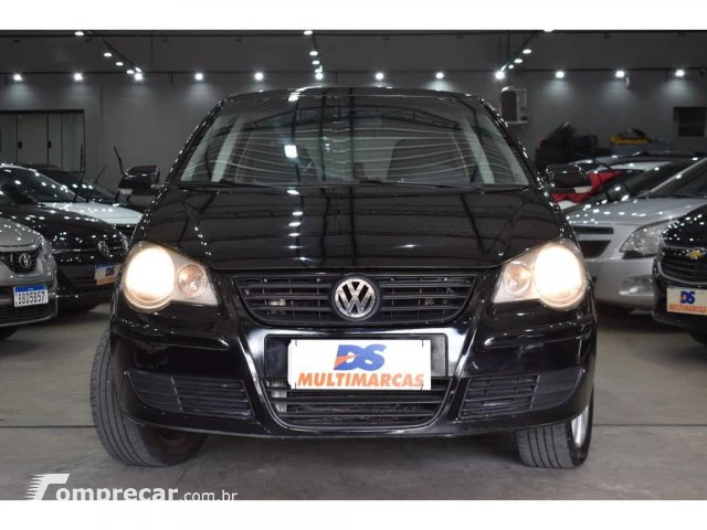 POLO - 1.6 MI 8V 4P MANUAL