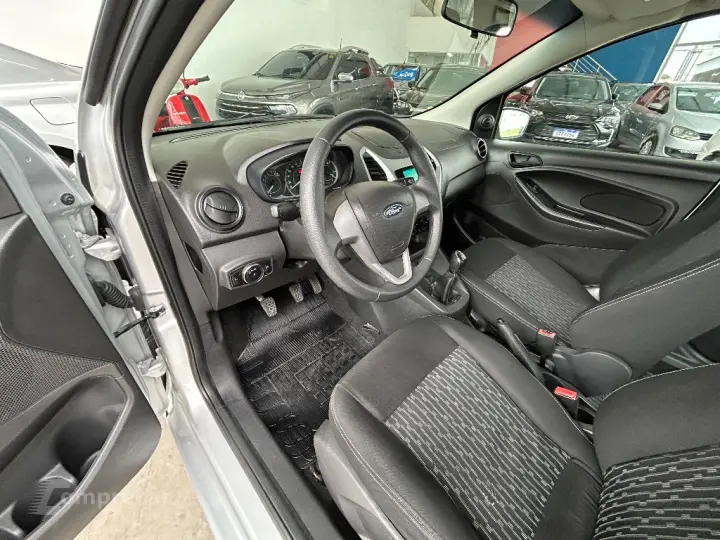 Ka+ Sedan 1.0 SE/SE PLUS TiVCT Flex 4p