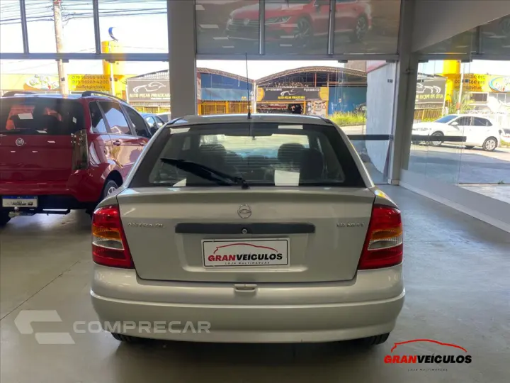 ASTRA 1.8 MPFI GL 8V GASOLINA 2P MANUAL