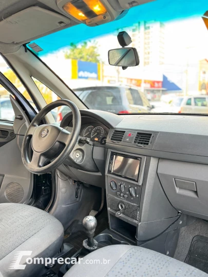 Meriva Joy 1.8 MPFI 8V FlexPower