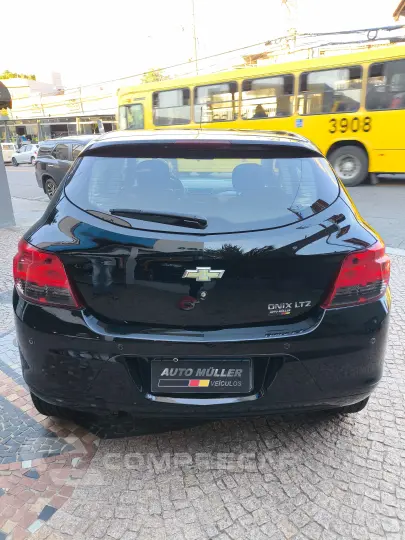 ONIX 1.4 MPFI LTZ 8V