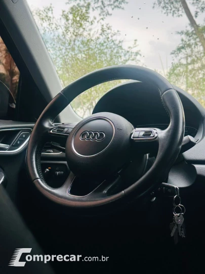 Q3 1.4 TFSI/TFSI Flex S-tronic 5p