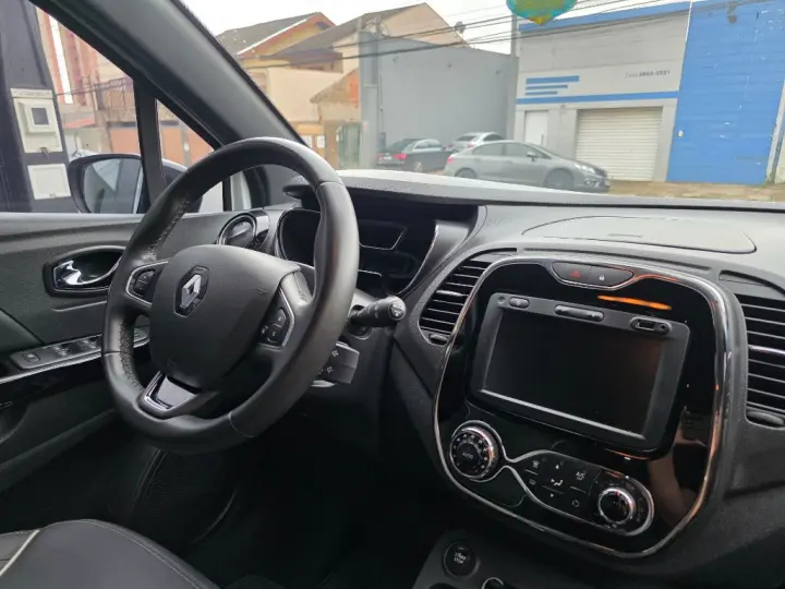 CAPTUR Intense 2.0 16V Flex 5p Aut.