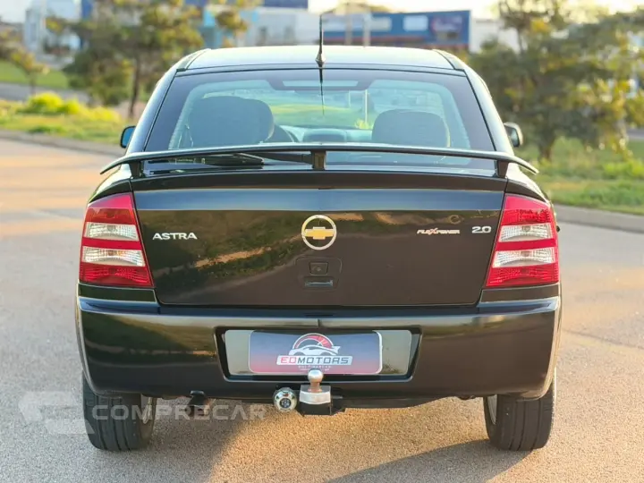 ASTRA 2.0 MPFI Advantage 8V