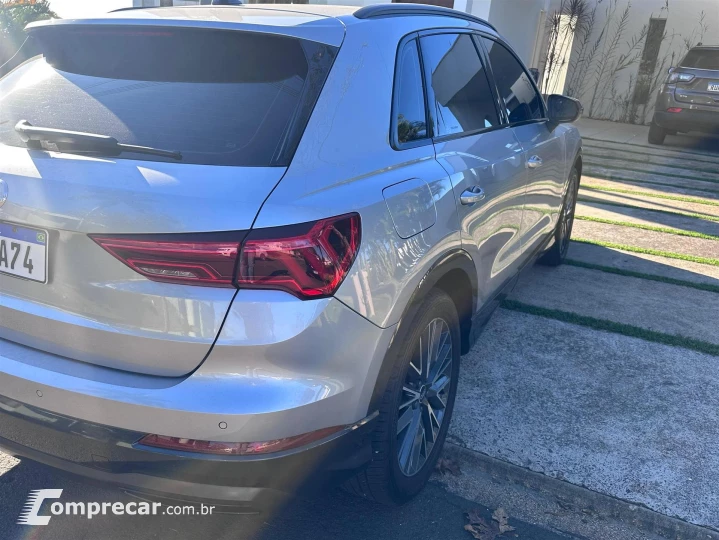 Q3 1.4 TFSI Black Edition S Tronic